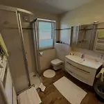 ペンション シュレマー ゲストハウス 3*