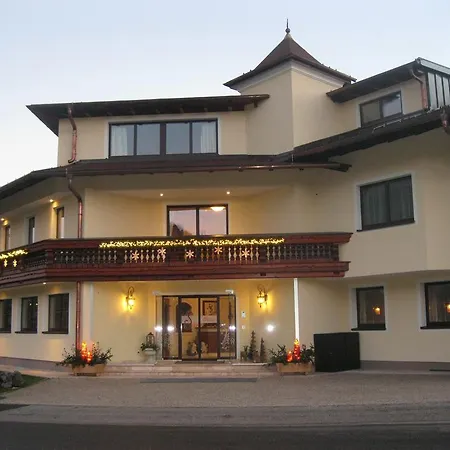 Schloemmer Pensjonat 3*