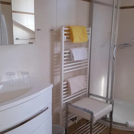 Schloemmer 3* סנט גילגן