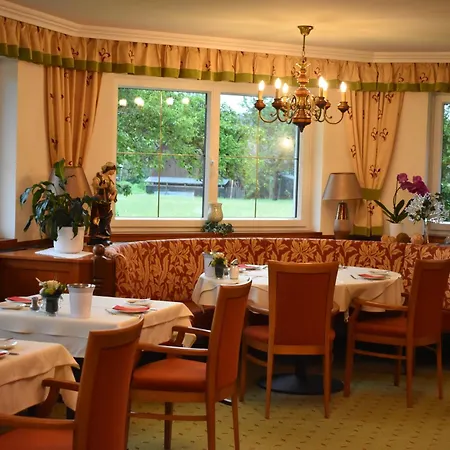 בית הארחה Schloemmer סנט גילגן