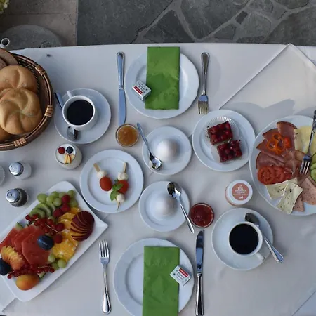 Schloemmer בית הארחה